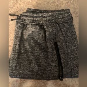 (2) joggers bundle